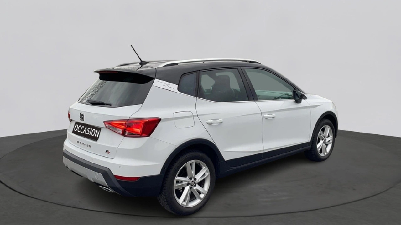 SEAT Arona 1.0 TSI 115pk FR Business Intense DSG