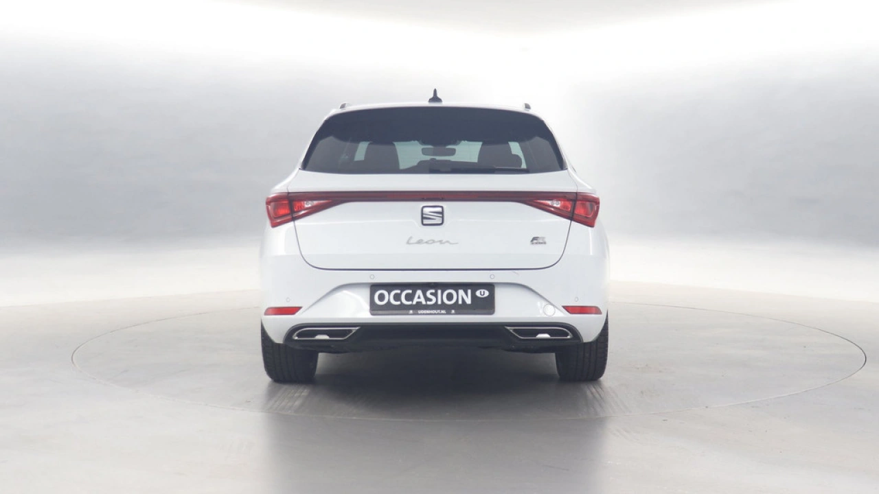 SEAT Leon Sportstourer 1.5 TSI 204pk e-Hybrid FR Business DSG