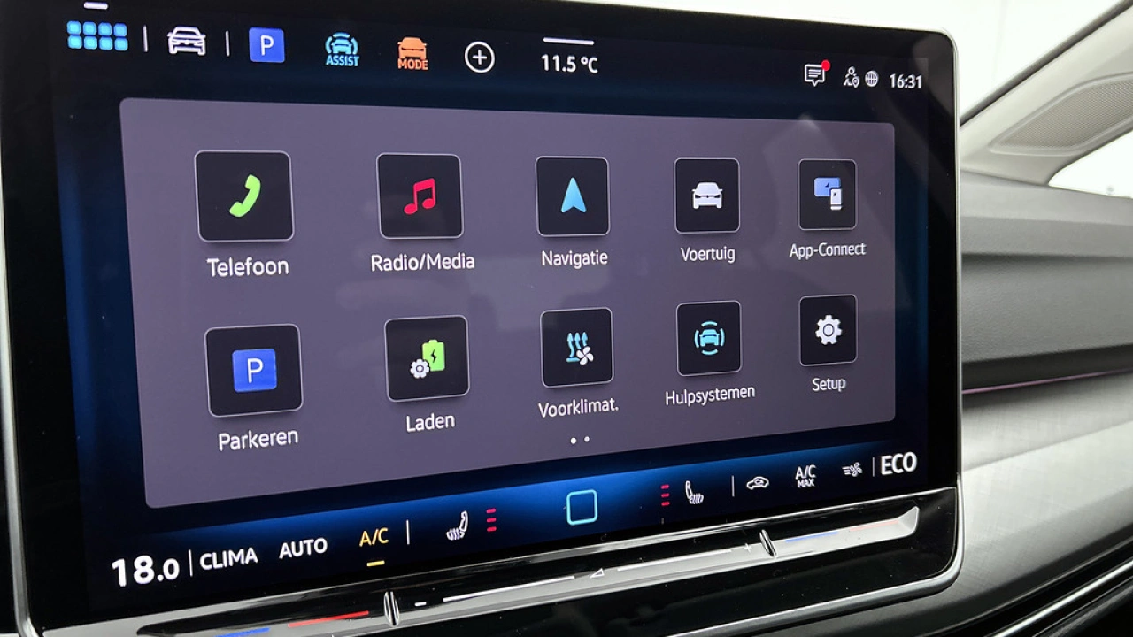 Volkswagen Golf 1.5 eHybrid 204pk Life Edition DSG