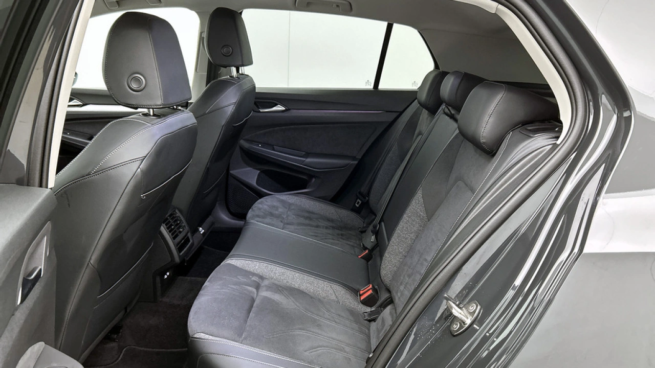 Volkswagen Golf 1.5 eHybrid 204pk Life Edition DSG