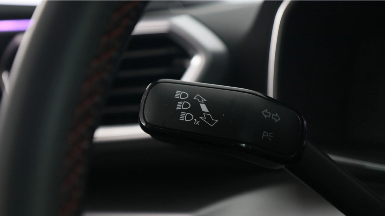 SEAT Leon Sportstourer 1.5 TSI e-Hybrid 204pk FR Business DSG