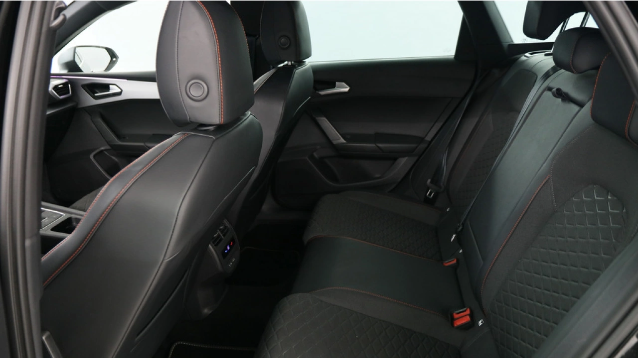 SEAT Leon Sportstourer 1.5 TSI e-Hybrid 204pk FR Business DSG