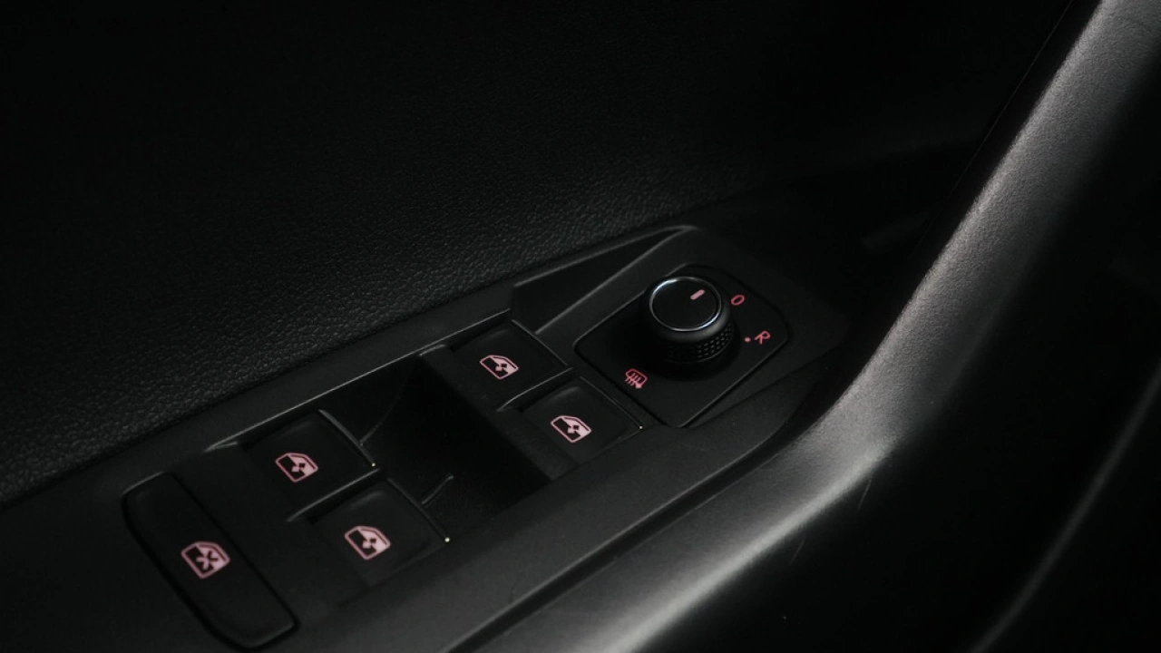 Volkswagen Polo 1.0 TSI DSG 96pk Automaat Highline