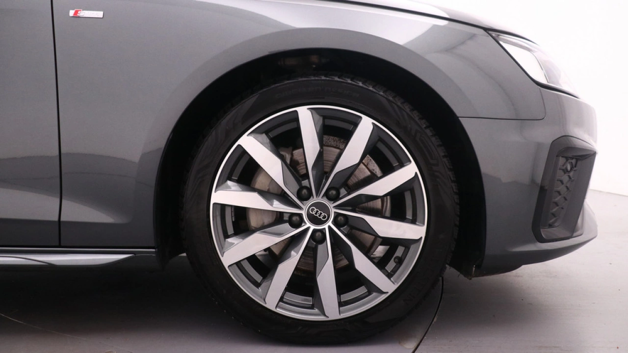 Audi A4 Avant 40 TFSI 204Pk S Edition