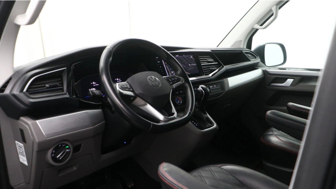 VW Bedrijfswagens Transporter L2H1 2.0 TDI 204pk DSG Bulli