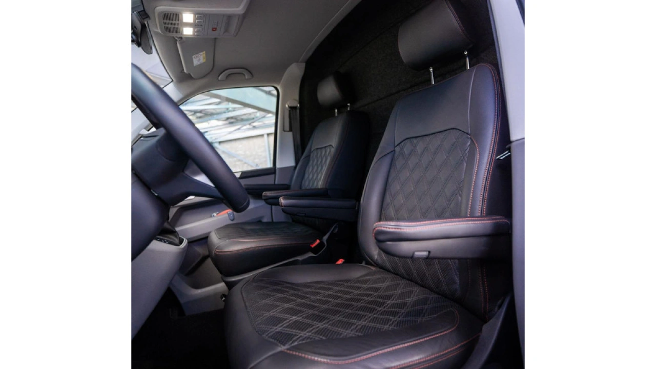 VW Bedrijfswagens Transporter L2H1 2.0 TDI 204pk DSG Bulli