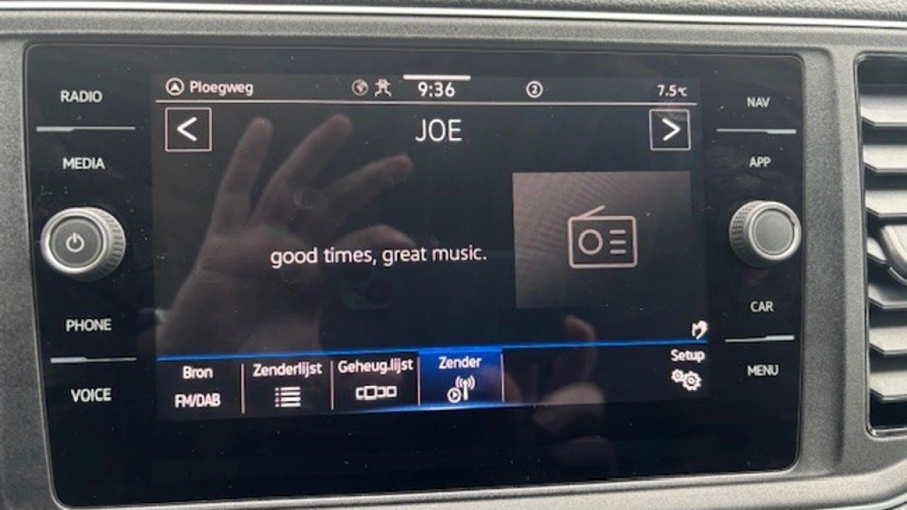 VW Bedrijfswagens Crafter L3H3 2.0 TDI 140pk 3.5T Exclusive-Edition