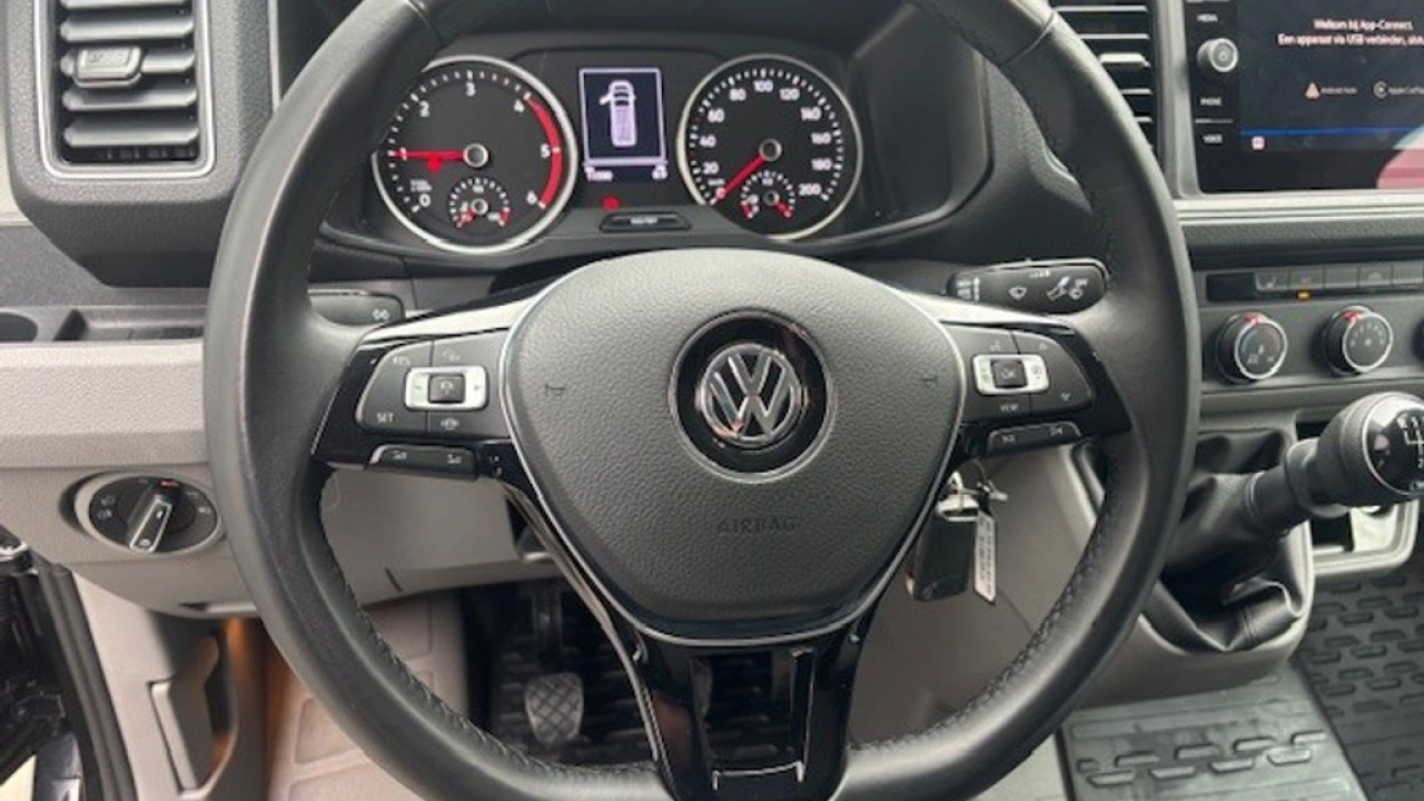 VW Bedrijfswagens Crafter L3H3 2.0 TDI 140pk 3.5T Exclusive-Edition