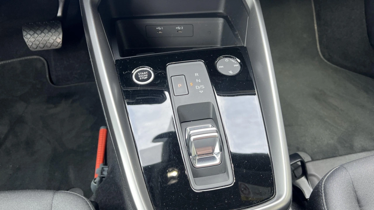 Audi A3 Sportback 30 TFSI 110Pk Pro Line / Parkeerhulp Achter