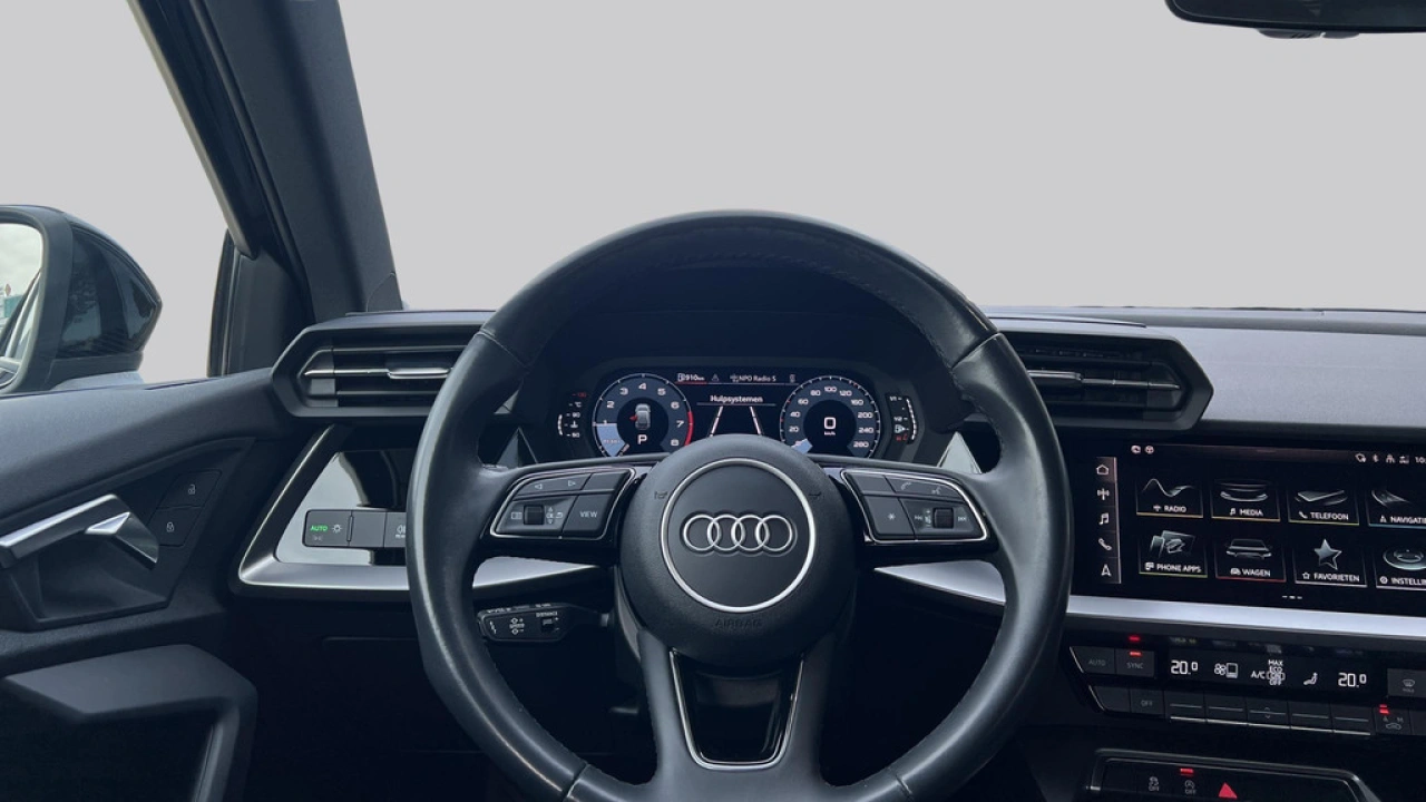 Audi A3 Sportback 30 TFSI 110Pk Pro Line / Parkeerhulp Achter