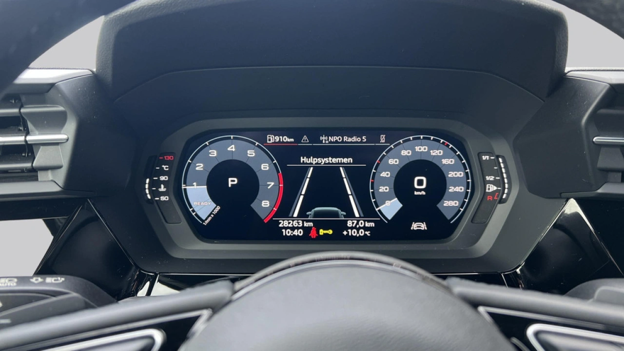 Audi A3 Sportback 30 TFSI 110Pk Pro Line / Parkeerhulp Achter