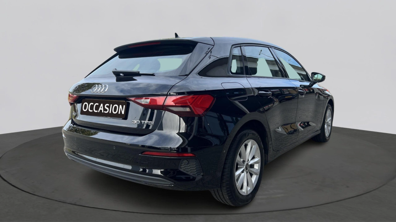 Audi A3 Sportback 30 TFSI 110Pk Pro Line / Parkeerhulp Achter