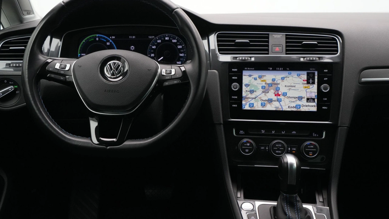 Volkswagen e-Golf 136pk E-DITION