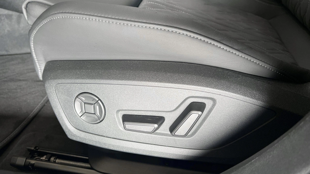 Audi A6 Limousine 2.0 e-hybrid 299Pk Quattro S Edition