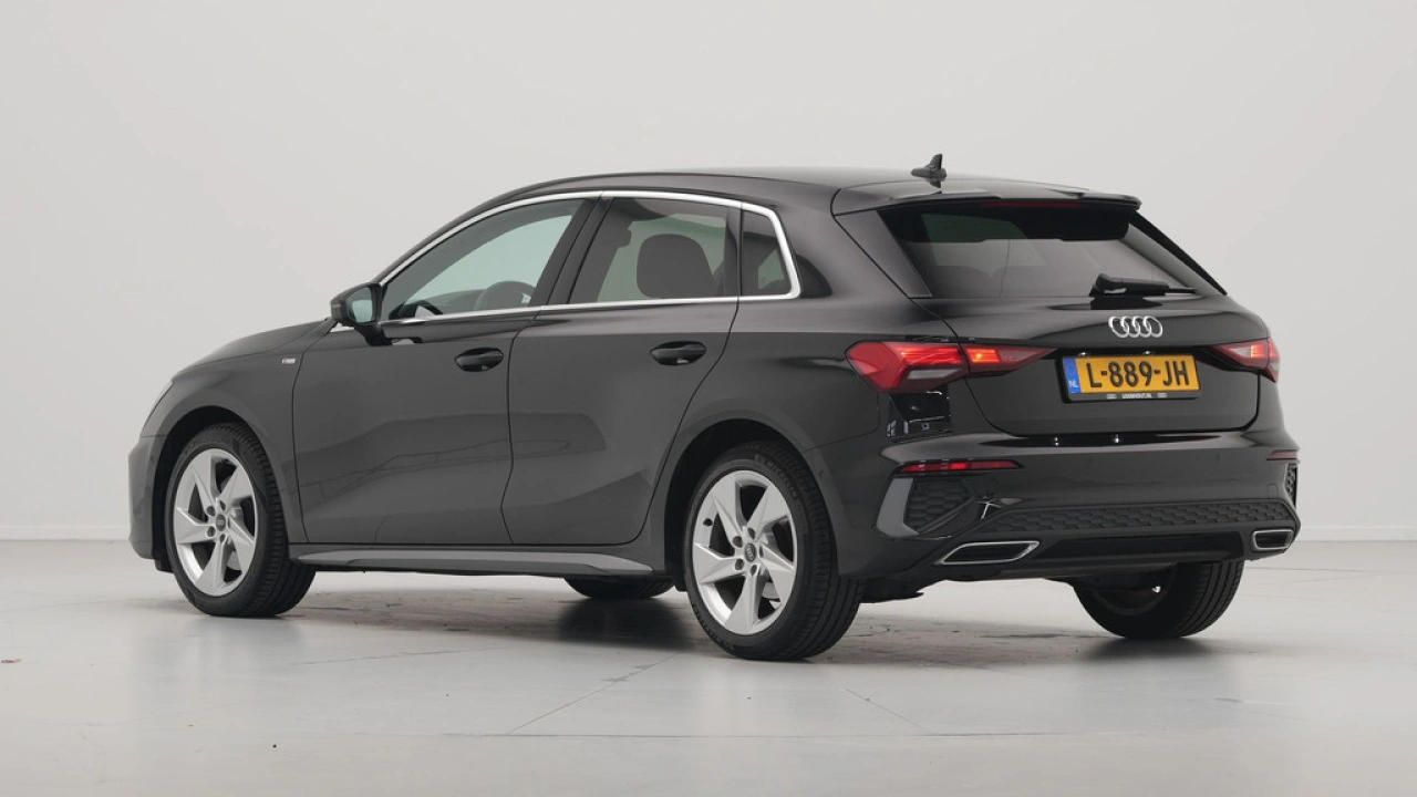 Audi A3 Sportback 35 TFSI 150pk S-Line edition