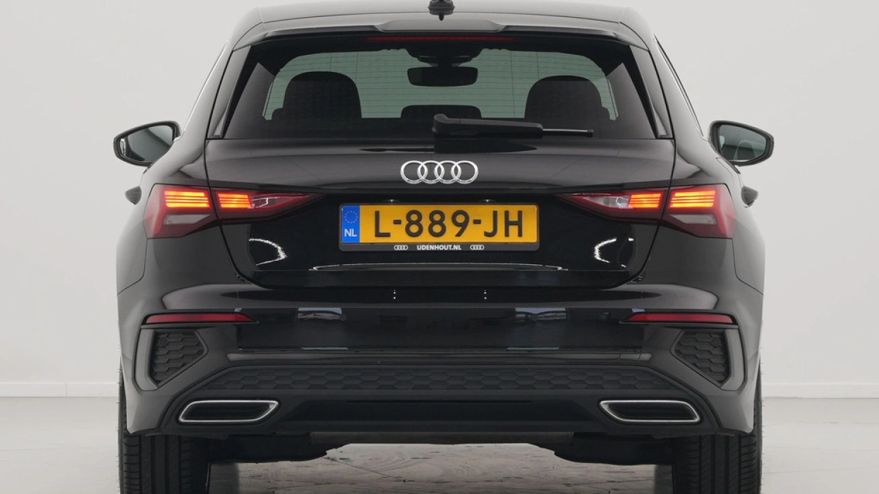 Audi A3 Sportback 35 TFSI 150pk S-Line edition