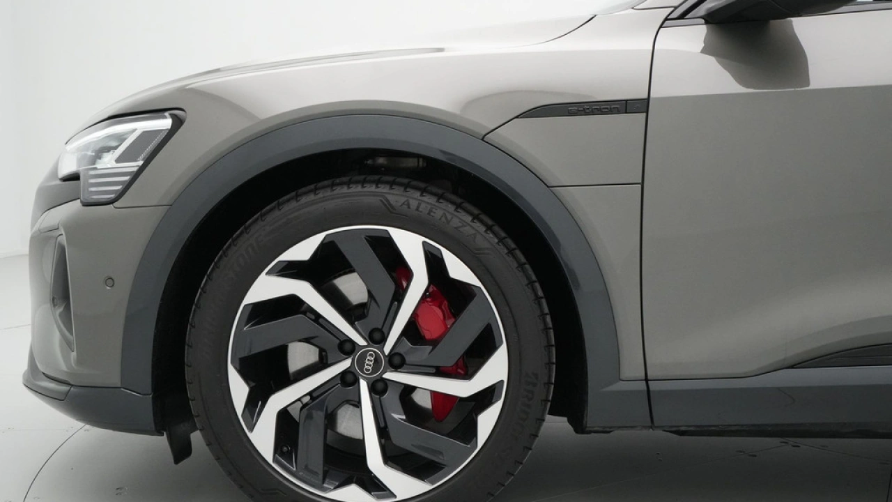 Audi Q8 e-tron 55 quattro 408pk S-line 115 kWh