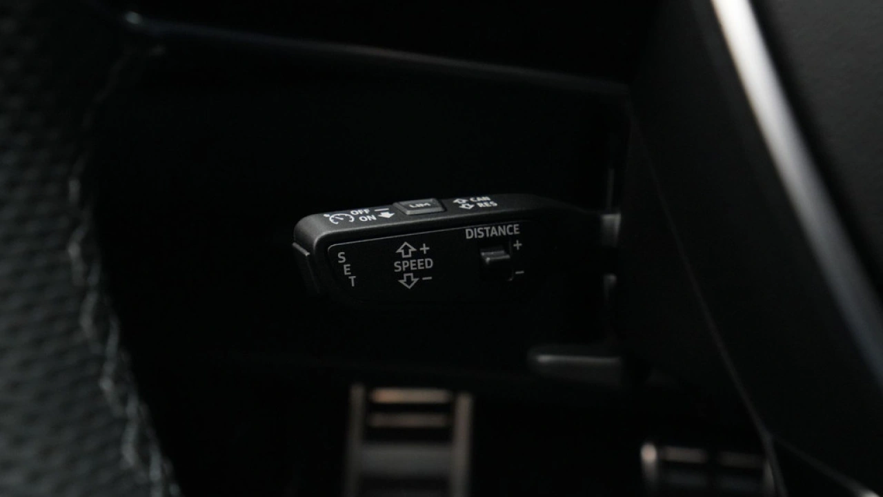 Audi Q8 e-tron 55 quattro 408pk S-line 115 kWh