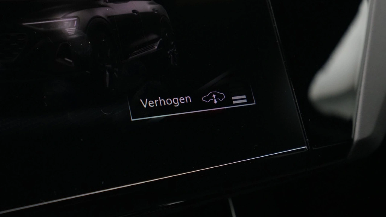 Audi Q8 e-tron 55 quattro 408pk S-line 115 kWh