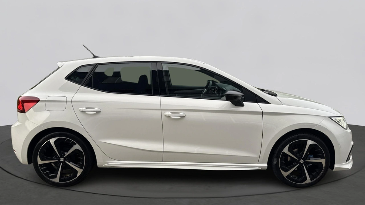 SEAT Ibiza 1.0 EcoTSI FR Plus Connect