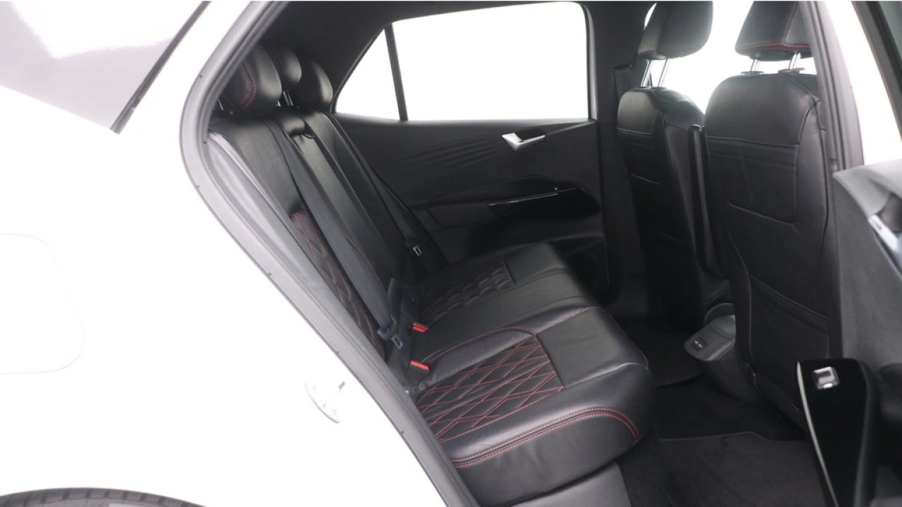 Volkswagen ID.3 Sport First Plus 58 kWh 204pk SOH 92% Leder