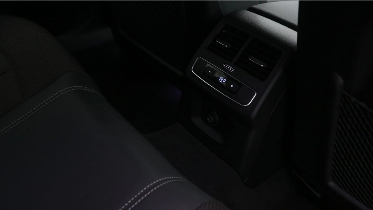 Audi A4 Avant 35 TFSI S edition Competition