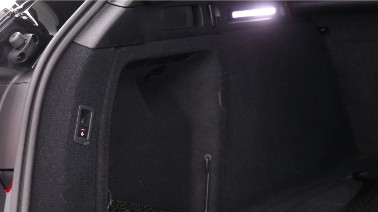 Audi A4 Avant 35 TFSI S edition Competition