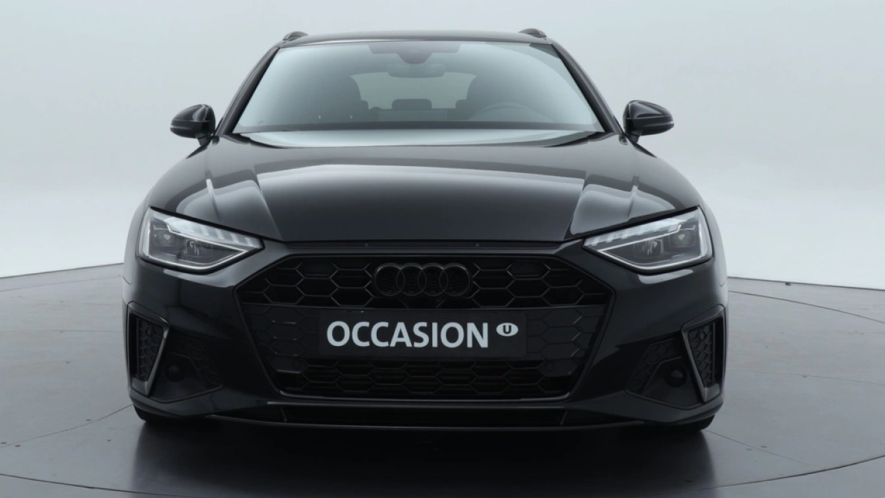 Audi A4 Avant 35 TFSI S edition Competition