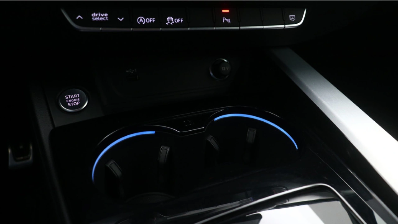 Audi A4 Avant 35 TFSI S edition Competition