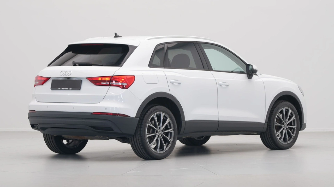 Audi Q3 45 TFSI e 245 pk PHEV S-Tronic edition