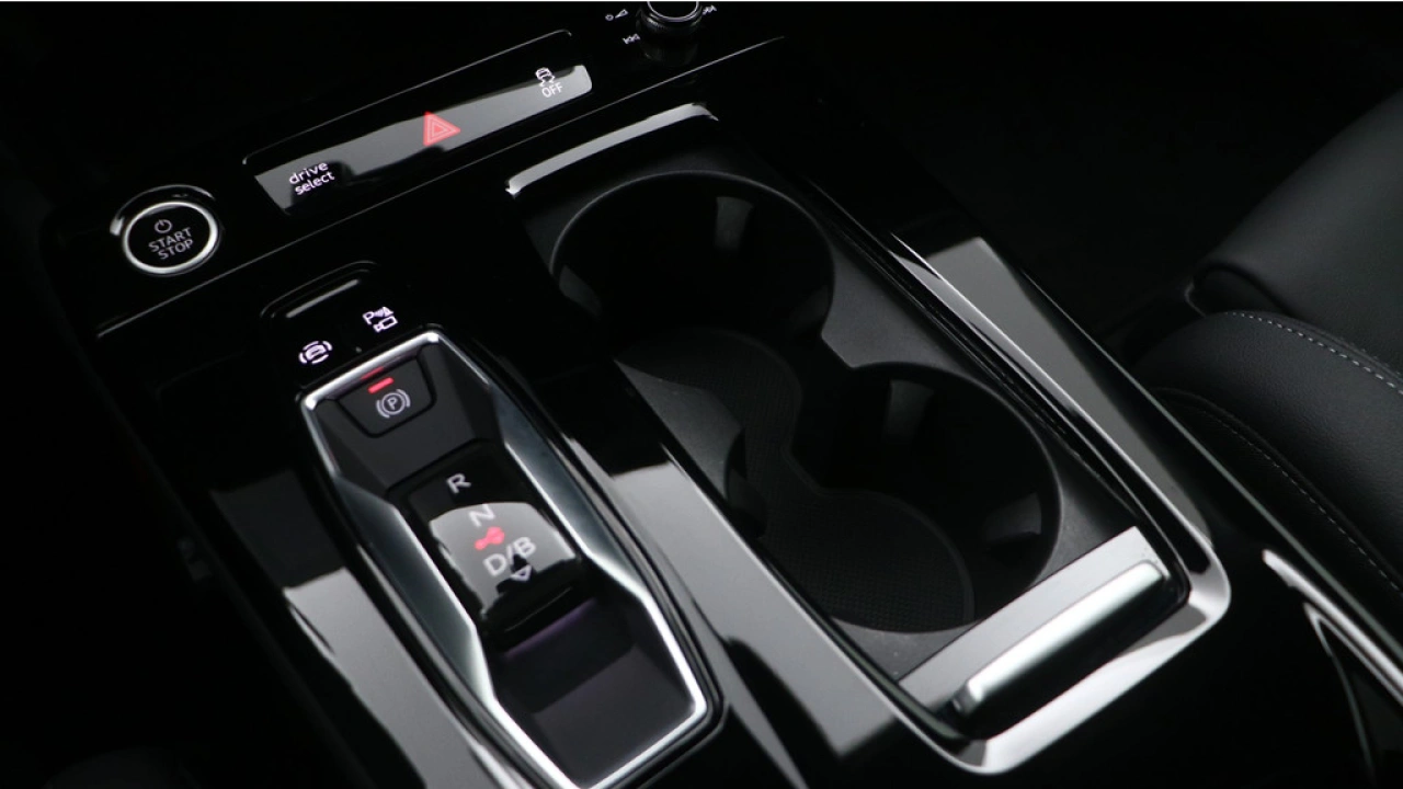 Audi A6 Avant e-tron S edition performance 100 kWh