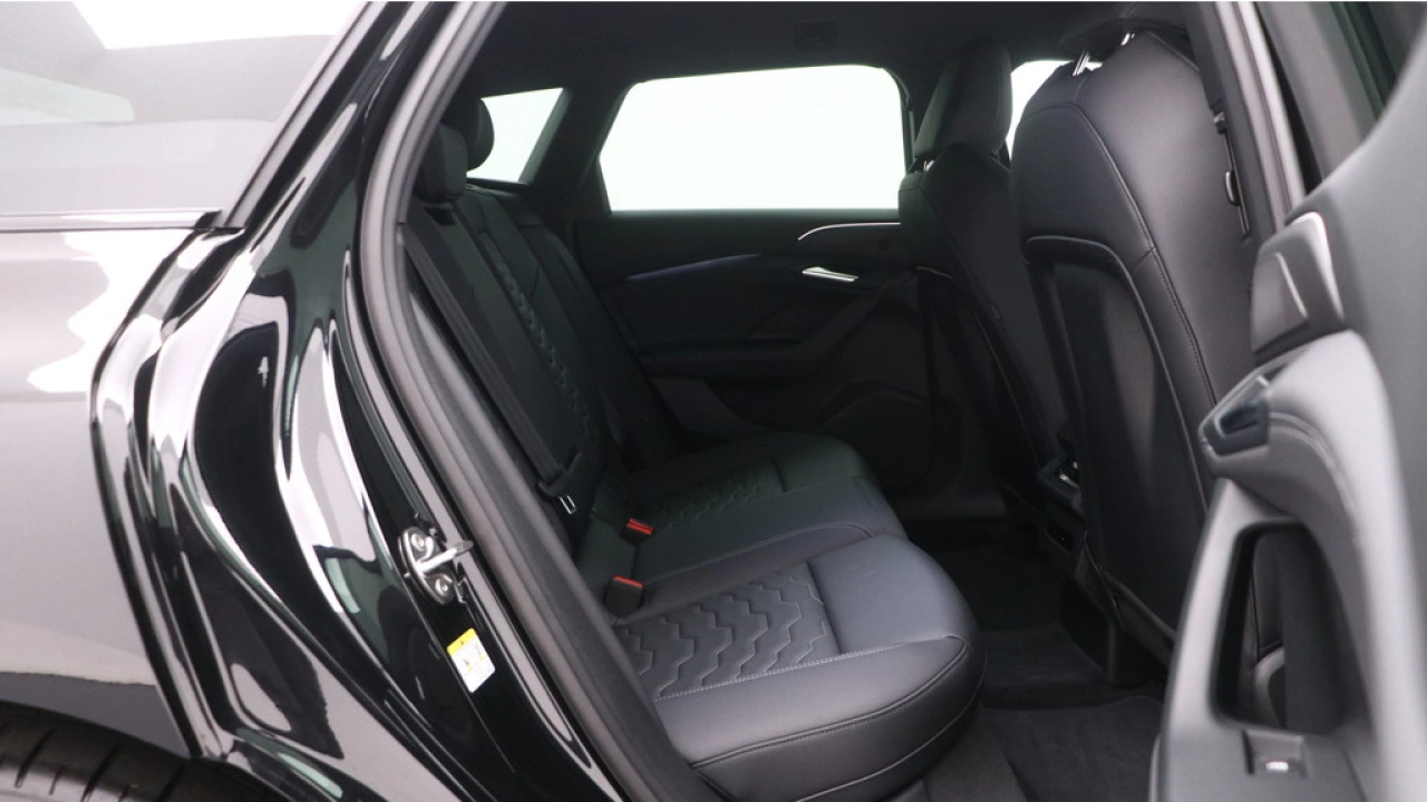 Audi A6 Avant e-tron S edition performance 100 kWh