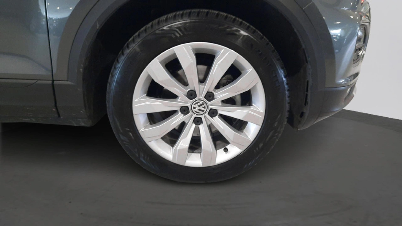 Volkswagen T-Roc 1.0 TSI Style Executive | Navi | Privacy Glass | 17