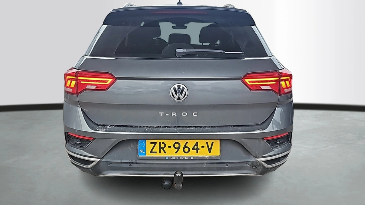 Volkswagen T-Roc 1.0 TSI Style Executive | Navi | Privacy Glass | 17
