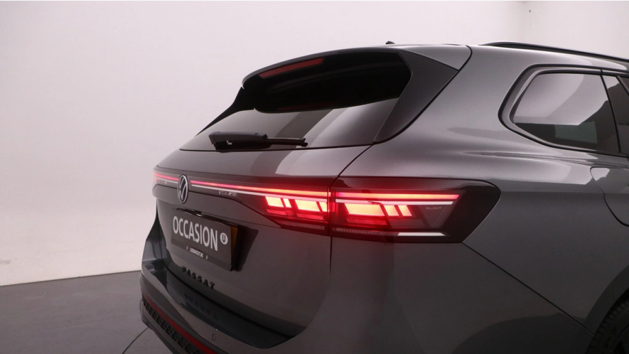 Volkswagen Passat Variant 1.5 eHybrid 272pk DSG R-Line Business DCC Harman/Kardon