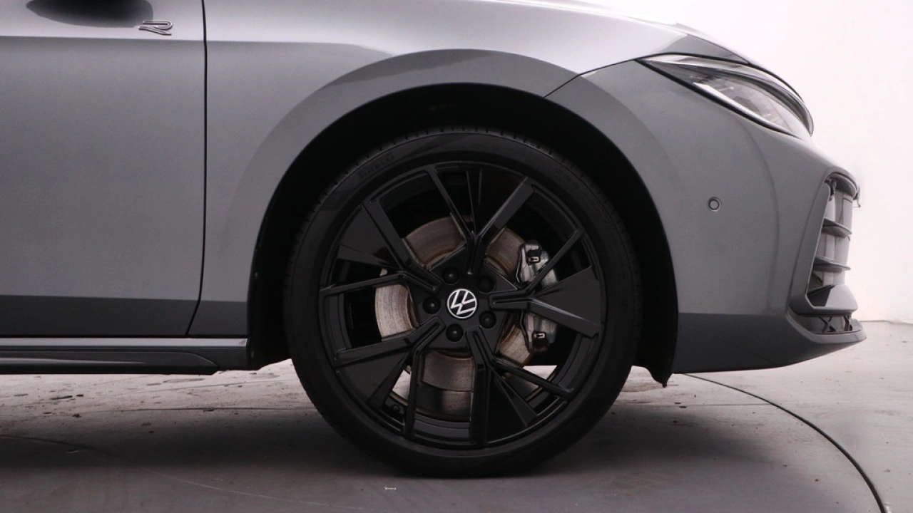 Volkswagen Passat Variant 1.5 eHybrid 272pk DSG R-Line Business DCC Harman/Kardon