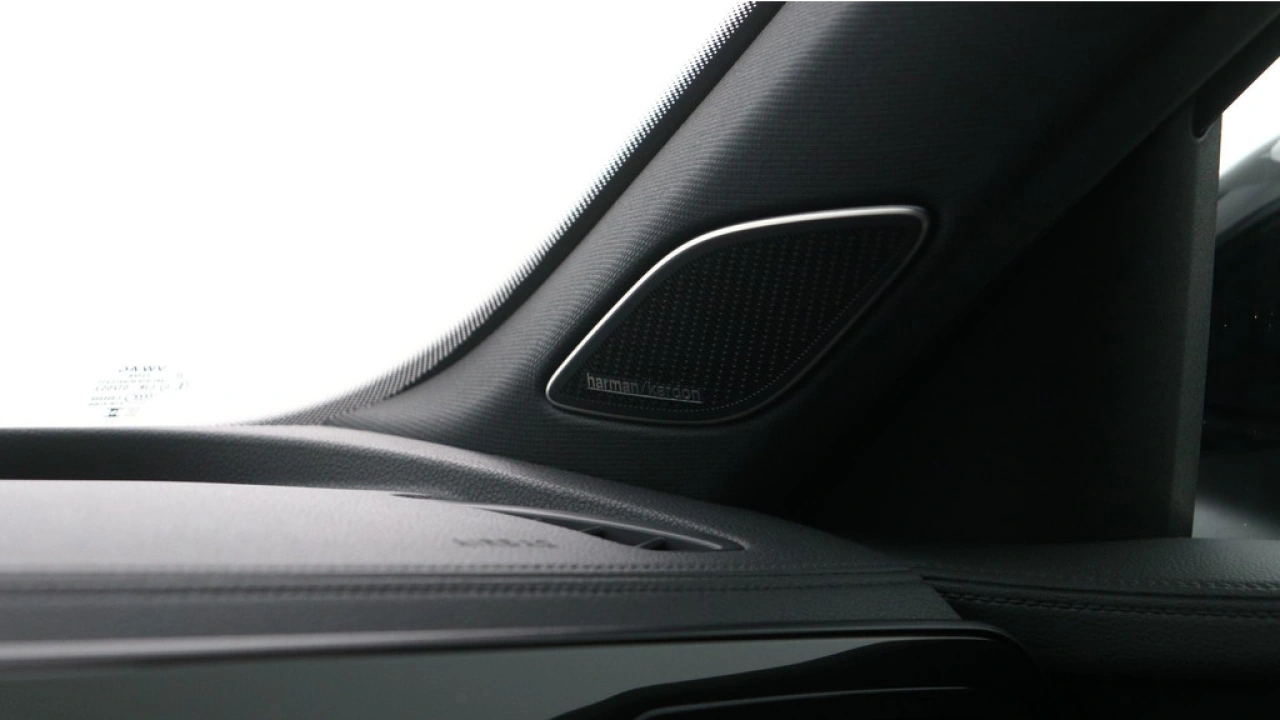 Volkswagen Passat Variant 1.5 eHybrid 272pk DSG R-Line Business DCC Harman/Kardon