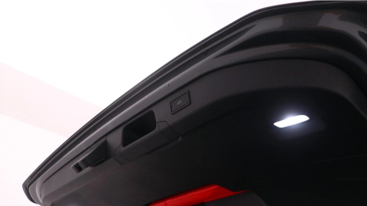 Volkswagen Passat Variant 1.5 eHybrid 272pk DSG R-Line Business DCC Harman/Kardon