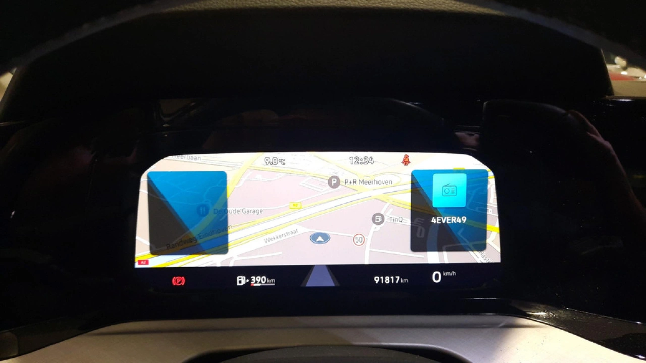 Volkswagen Golf Variant 1.0 TSI Life Business | Camera | Ergonomische stoel | App Connect | Navigatie |