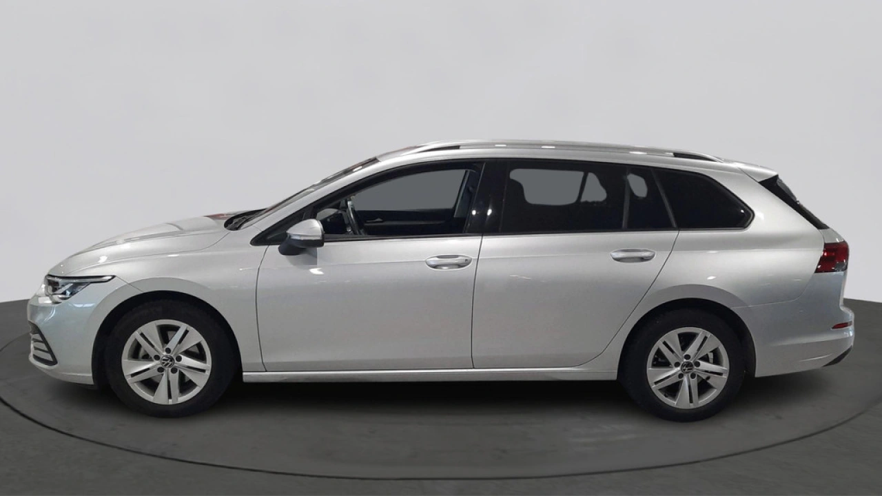 Volkswagen Golf Variant 1.0 TSI Life Business | Camera | Ergonomische stoel | App Connect | Navigatie |