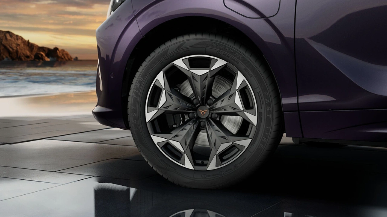 CUPRA Terramar 1.5 TSI e-Hybrid 272 6DSG VZ Performance