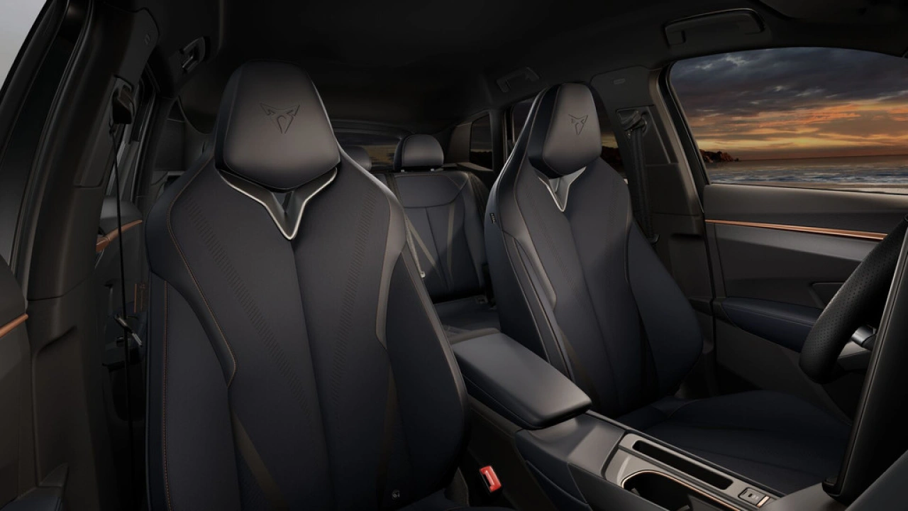 CUPRA Terramar 1.5 TSI e-Hybrid 272 6DSG VZ Performance