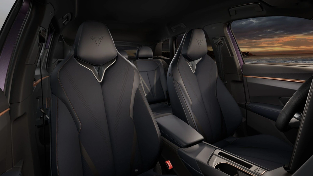 CUPRA Terramar 1.5 TSI e-Hybrid 272 6DSG VZ Performance