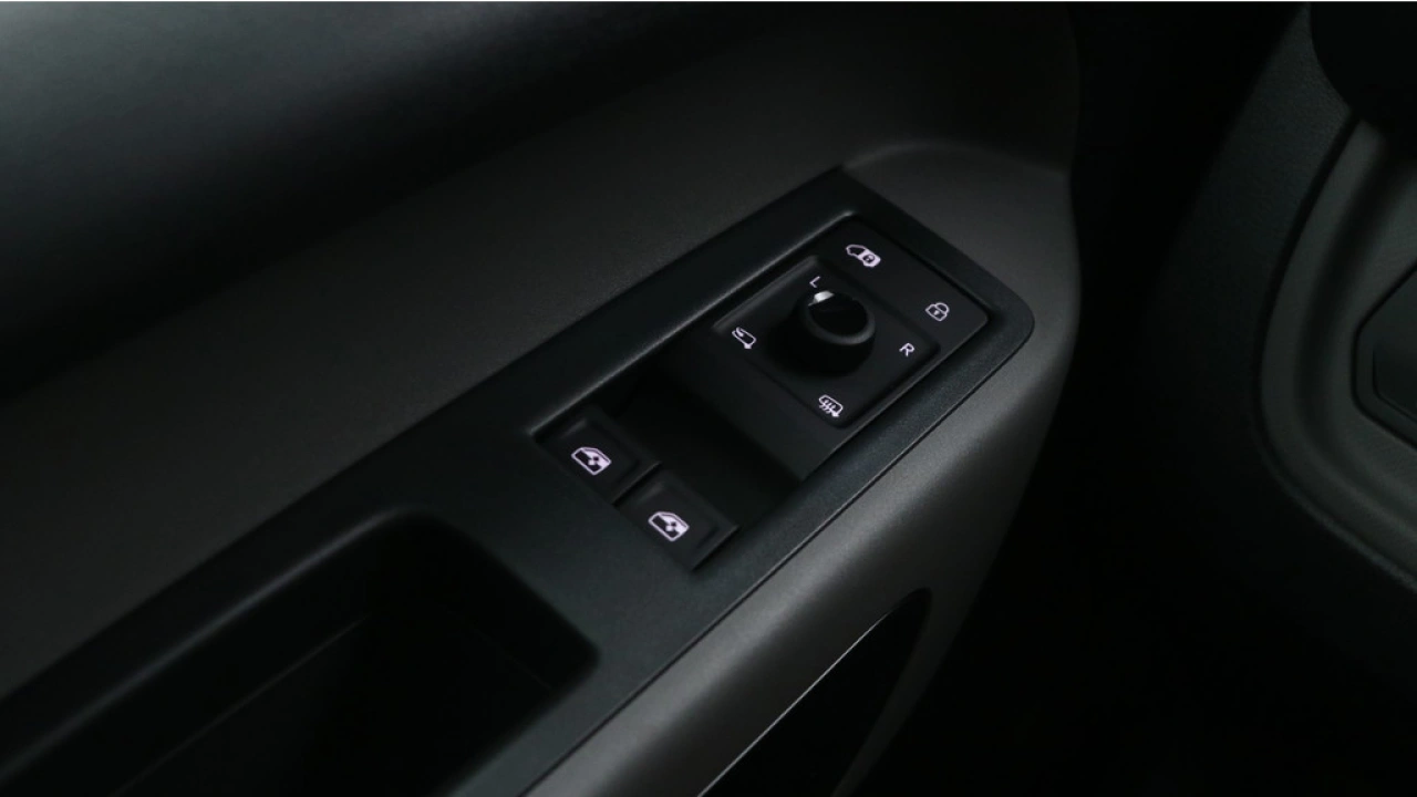 VW Bedrijfswagens ID. Buzz Cargo L1H1 79kWH 286pk RWD Anniversary-Edition