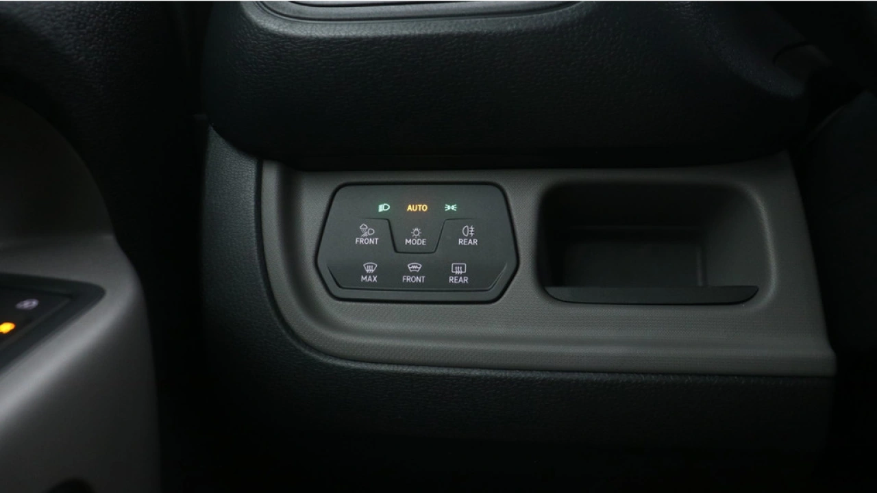 VW Bedrijfswagens ID. Buzz Cargo L1H1 79kWh 210kW 286PK RWD Anniversary-Edition