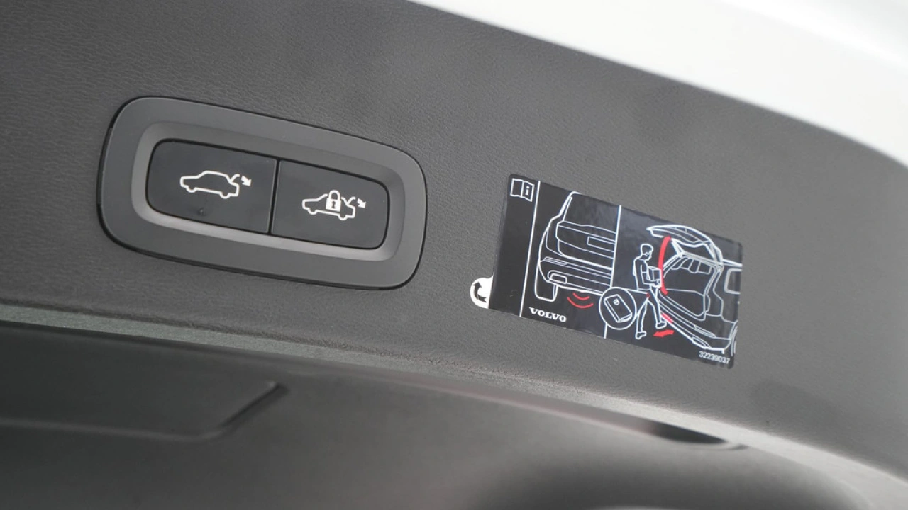 Volvo XC40 1.5 T5 260pk Recharge Inscription Expression