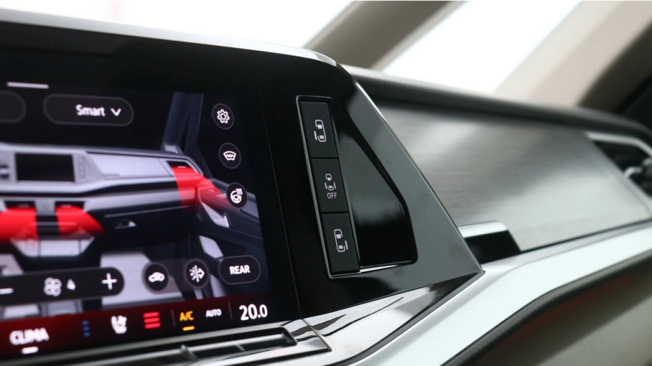 Volkswagen Multivan L2H1 PHEV 1.5 eHybrid 19,7kWh 180kW 245PK DSG 4Motion Bulli-Edition