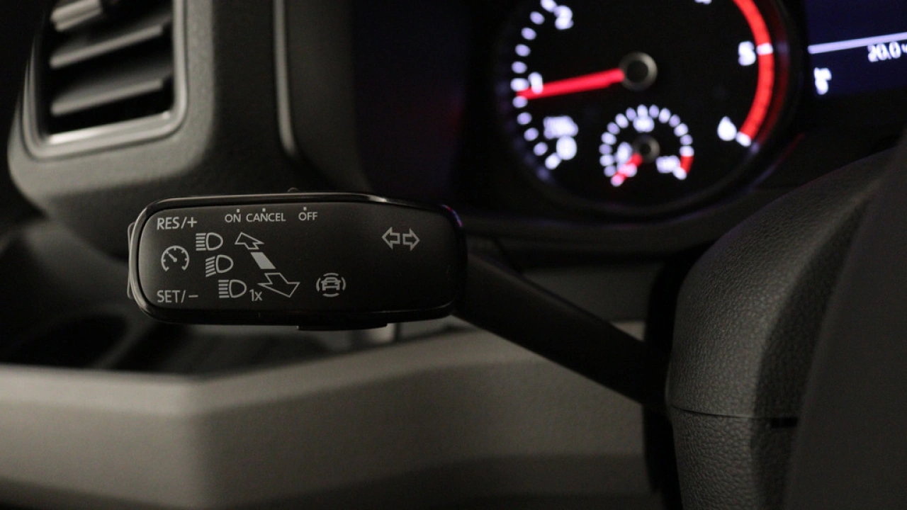 VW Bedrijfswagens Crafter L3H2 2.0 TDI 140PK 3.0T Trendline