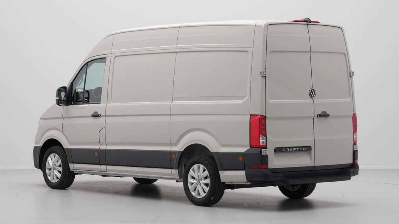 VW Bedrijfswagens Crafter 2.0 TDI 103kW 140PK GVW 3.5T L3H3 Exclusive AUT
