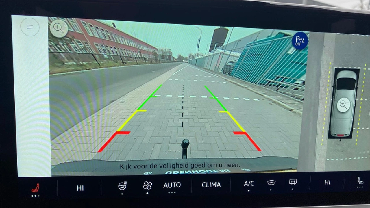 VW Bedrijfswagens Transporter Dubbele Cabine L2H1 2.0 TDI 125kW 170pk Automaat Bulli